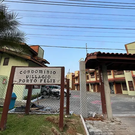 Pé na Areia Praia das Toninhas, C/ Ar e no Térreo-2